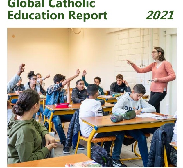 Rapport mondial sur l’éducation catholique 2021 et courte vidéo maintenant disponibles
